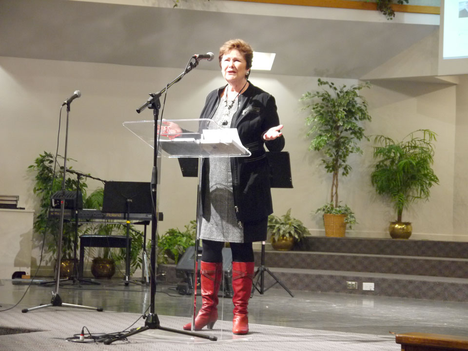 Carollyne at the podium